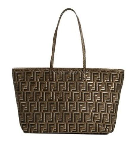 borse fendi luisa via roma|Online store ufficiale Italia .